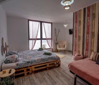 Triple Room with Mountain View