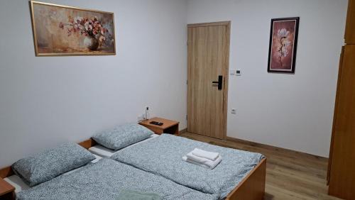 Double or Twin Room with Private Bathroom
