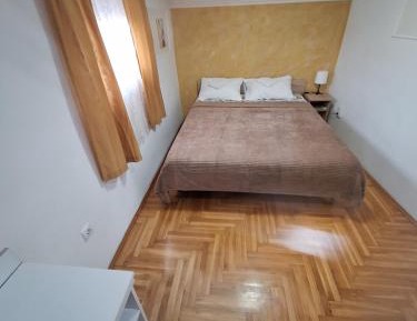 Double Room with Shared Bathroom