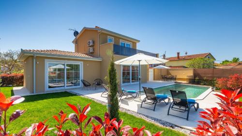 Villa with Private Pool