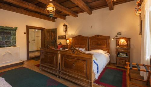 Double or Twin Room with Bathroom
