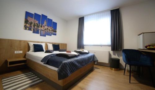 Double Room with Pool View