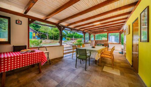 Three-Bedroom Vacation Home 