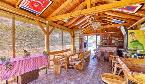 Three-Bedroom Vacation Home 