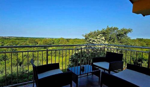 Two-Bedroom Apartment with Terrace and Sea View