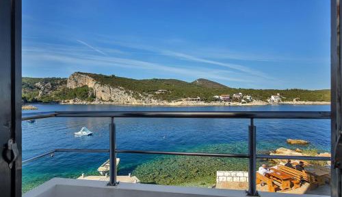 Quadruple Room with Sea View