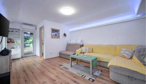 Two-Bedroom Holiday Home