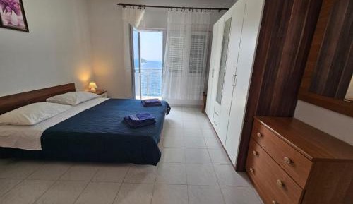 Two-Bedroom Apartment with Terrace and Sea View