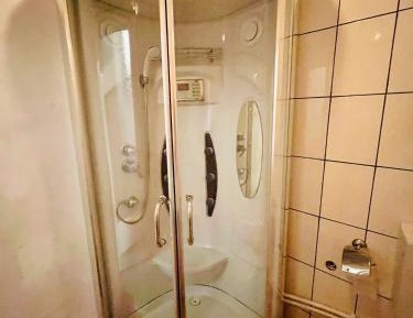 Quadruple Room with Bathroom
