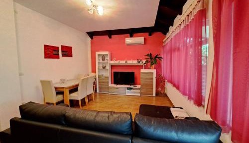 One-Bedroom Apartment with Terrace