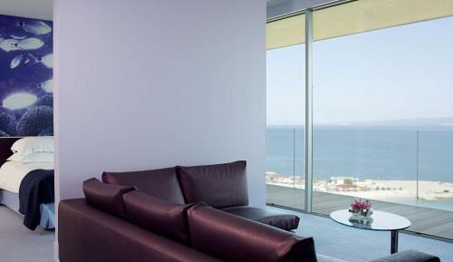Superior Suite with Sea View and Balcony