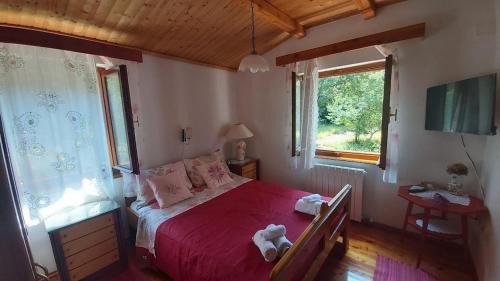 Two-Bedroom Apartment with Terrace and Sea View