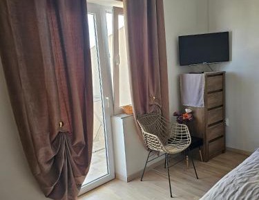 One-Bedroom Apartment with Terrace and Sea View