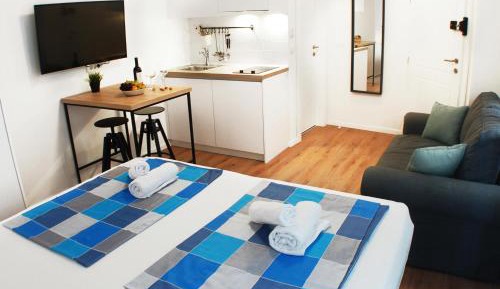 Studio Apartment