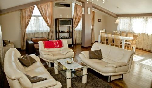 Three-Bedroom Apartment with View