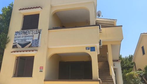 Two-Bedroom Apartment with Terrace and Sea View