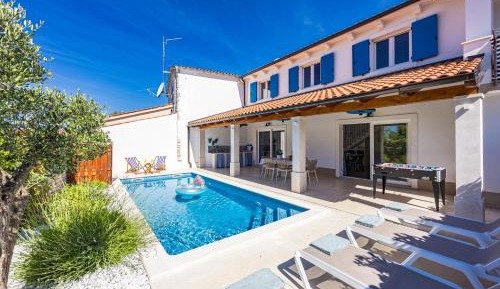 Villa with Private Pool