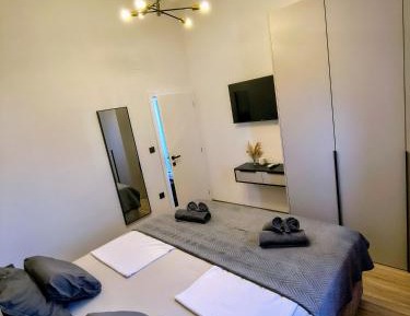 Two-Bedroom Deluxe Apartment with Ocean View