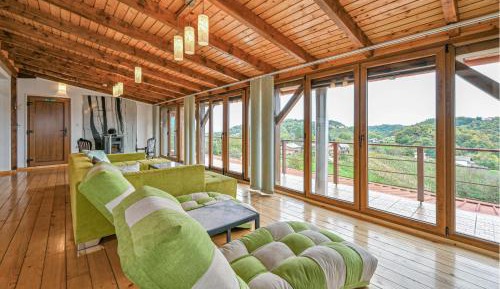 Four-Bedroom Vacation Home