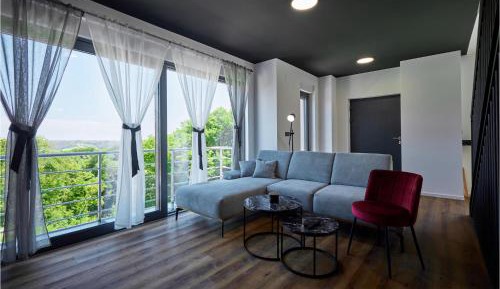 Three-Bedroom Vacation Home 