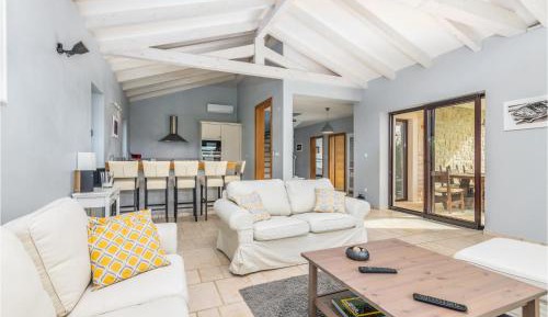 Four-Bedroom Holiday Home