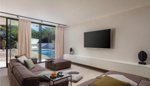 Four-Bedroom Vacation Home