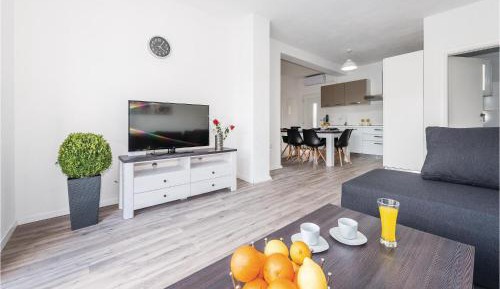 Three-Bedroom Vacation Home 