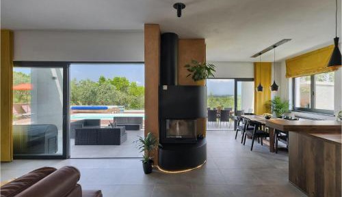 Four-Bedroom Vacation Home