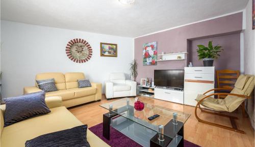 Five-Bedroom Holiday Home