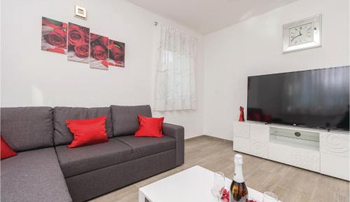 Two-Bedroom Holiday Home