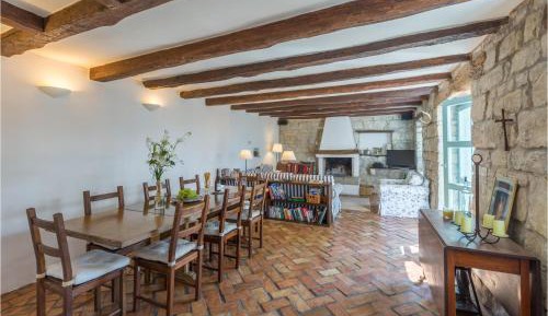 Five-Bedroom Holiday Home