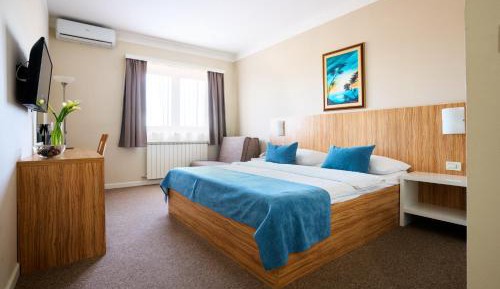 King Suite with Spa Bath
