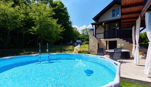 Two-Bedroom Holiday Home