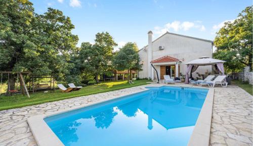 Four-Bedroom Vacation Home