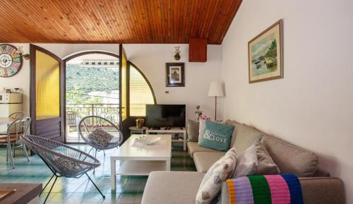 Three-Bedroom Apartment with Balcony and Sea View