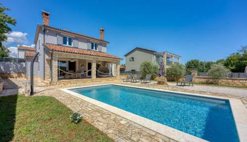 Villa with Private Pool