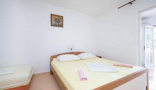 Studio with Terrace and Sea View