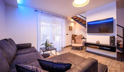 Three-Bedroom Vacation Home 