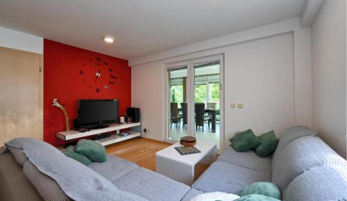 Two-Bedroom Holiday Home