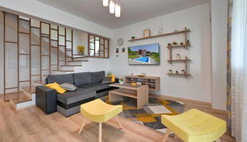 Three-Bedroom Vacation Home 