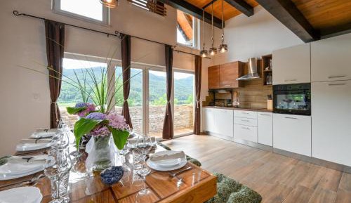 Three-Bedroom Vacation Home 