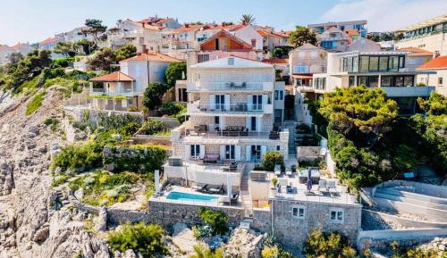 Villa with Sea View