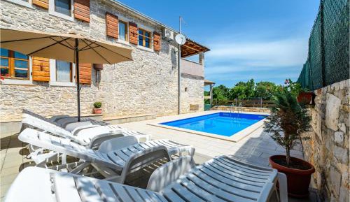 Two-Bedroom Holiday Home