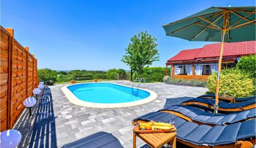 Three-Bedroom Vacation Home 