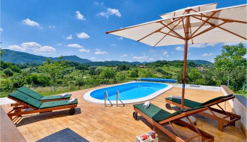 Two-Bedroom Holiday Home