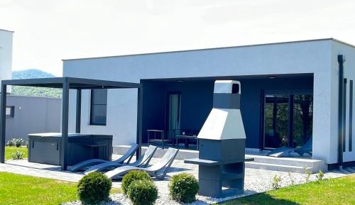 Standard Villa