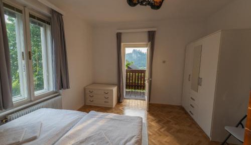 Apartment with Lake View