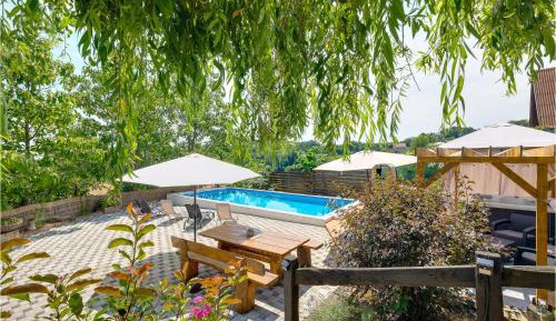 Two-Bedroom Holiday Home