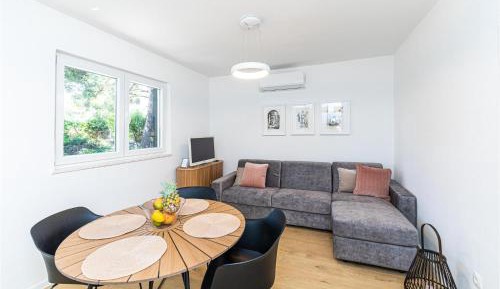 Three-Bedroom Vacation Home 