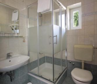 Double or Twin Room with Mountain View